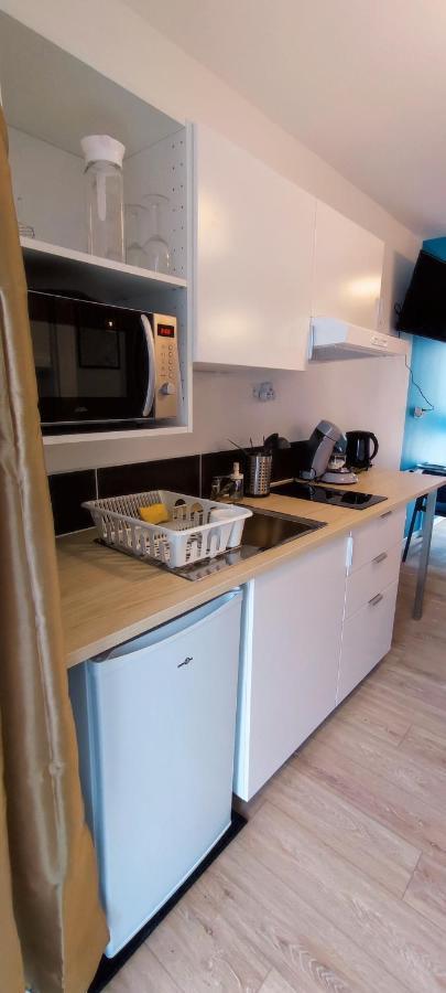 Studio Cosy Avec Parking Apartment Brest Luaran gambar